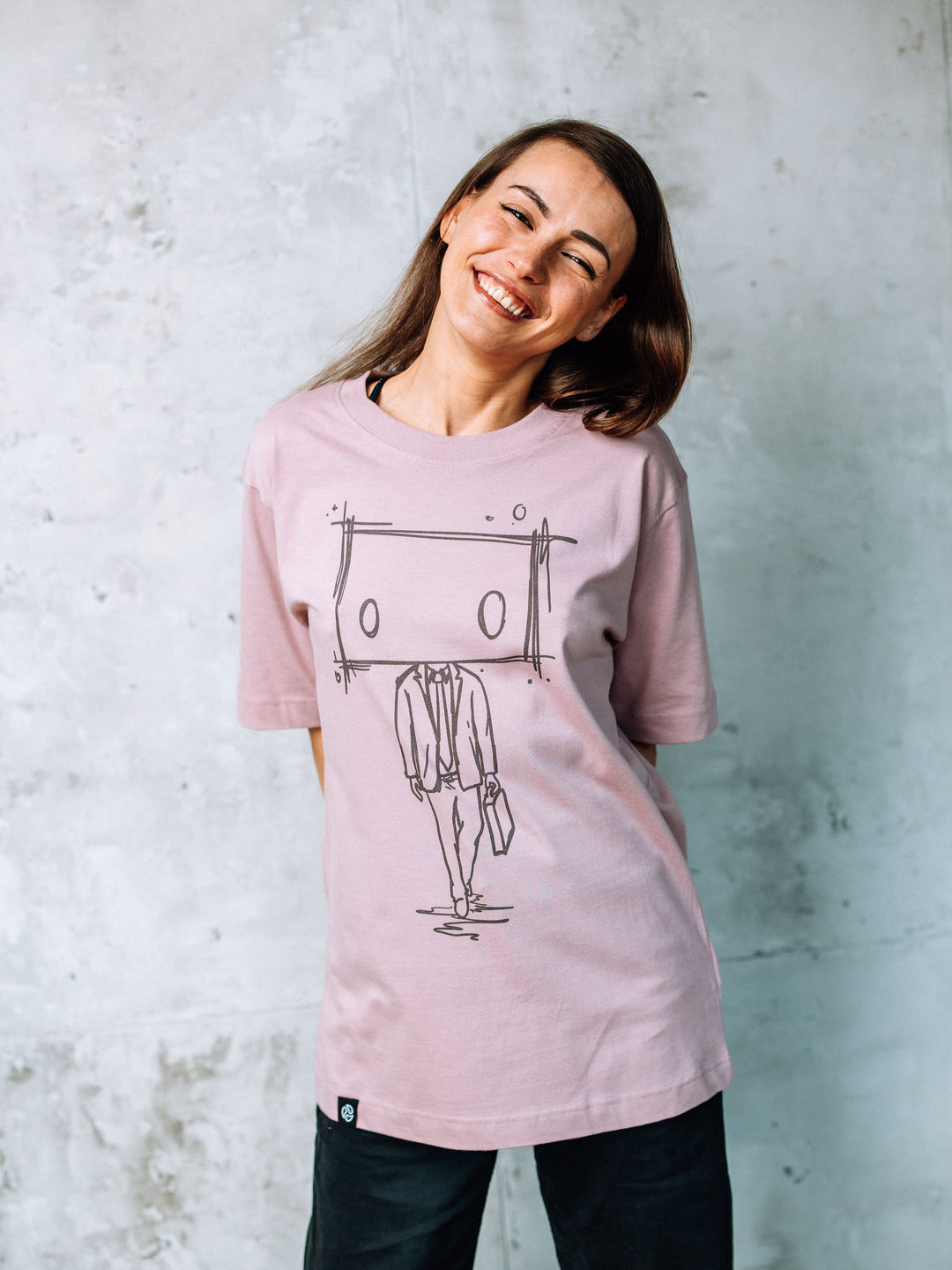 Boxman Oversized Tee - TOMOTO