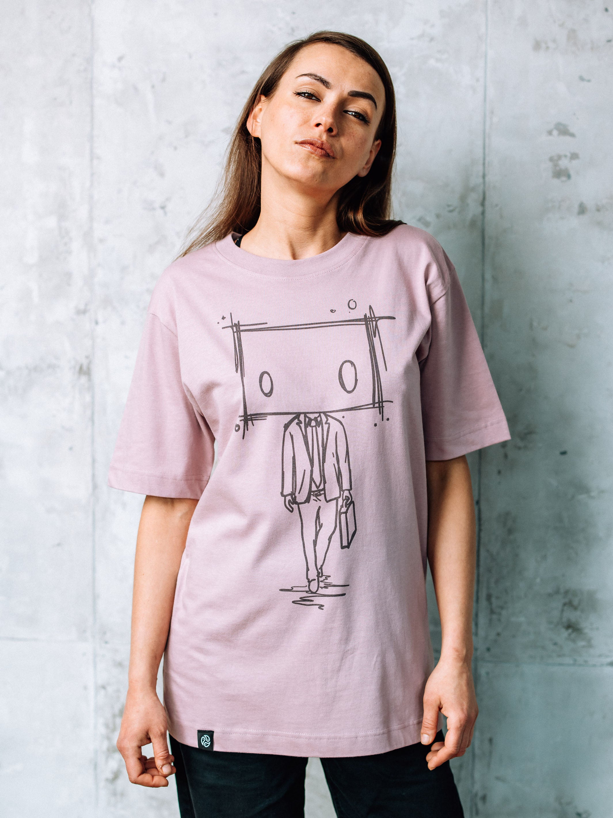 Boxman Oversized Tee - TOMOTO