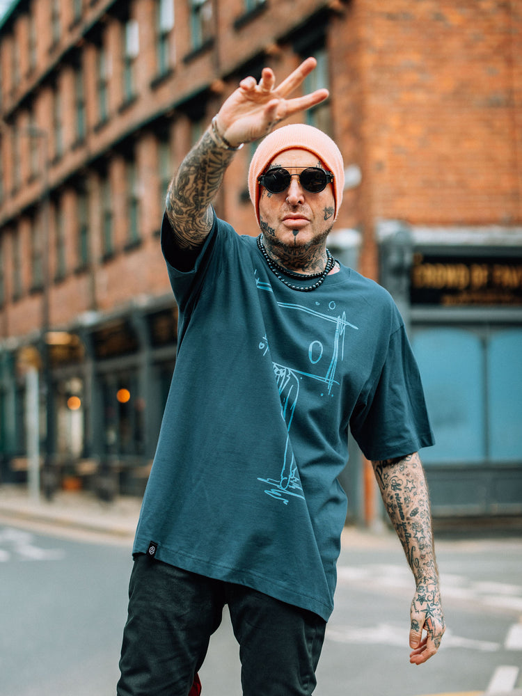 Boxman Oversized Tee - TOMOTO