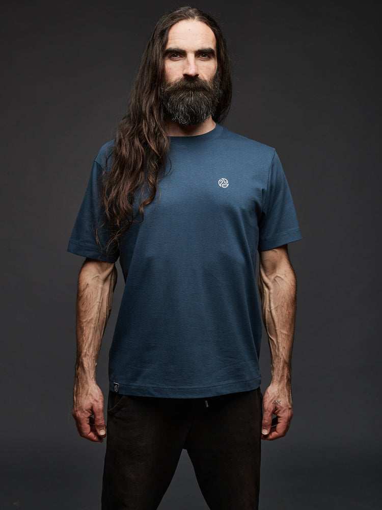 TOMOTO classic embroidered logo oversized t-shirt #colour_denim-blue