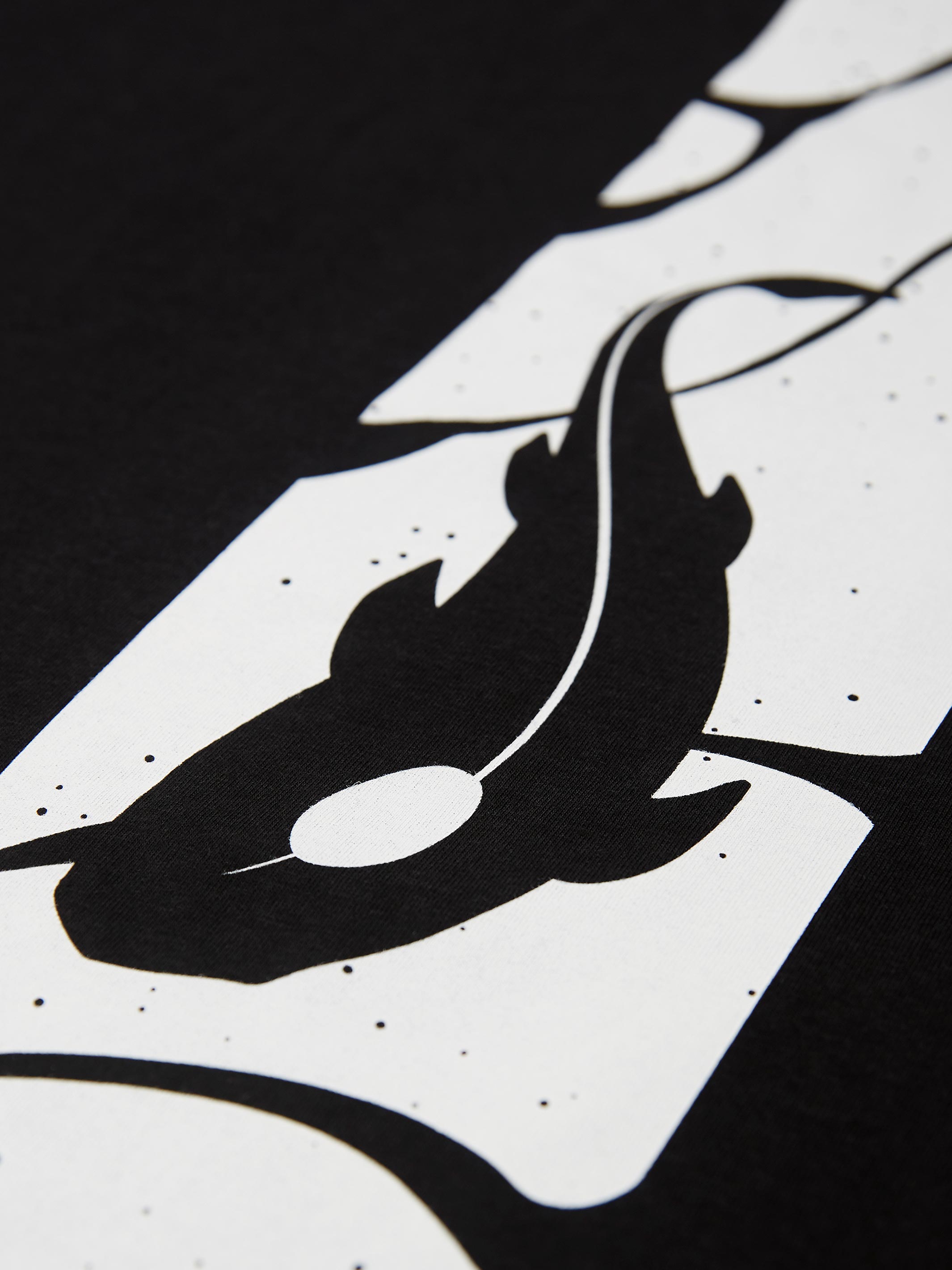 Koi Bamboo Tee - TOMOTO #colour_black